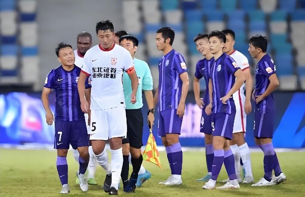 乐鱼体育官方网站-蒿俊闵明明也是津门虎功勋，为何于根伟没邀请他回归，原因找到了
