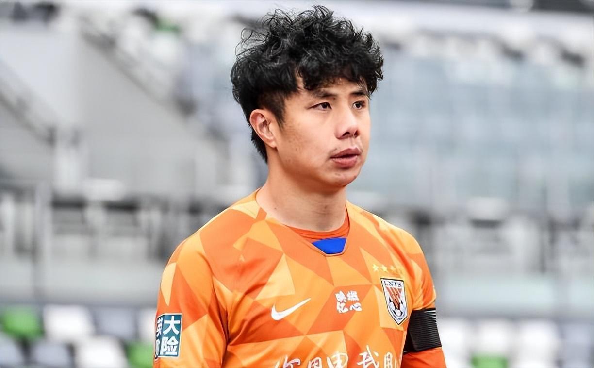 乐鱼体育官方网站-蒿俊闵明明也是津门虎功勋，为何于根伟没邀请他回归，原因找到了
