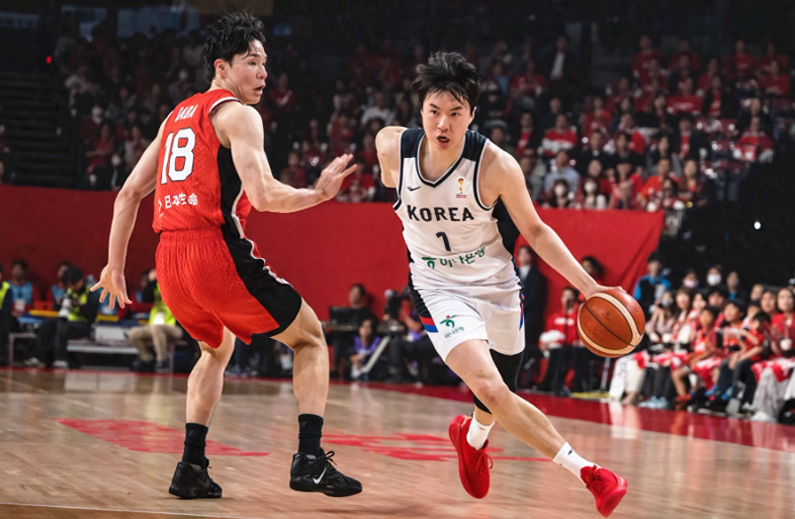 乐鱼体育登录入口-中国连场翻盘 韩国2连败 澳大利亚4连胜 男篮世预赛晋级形势出炉