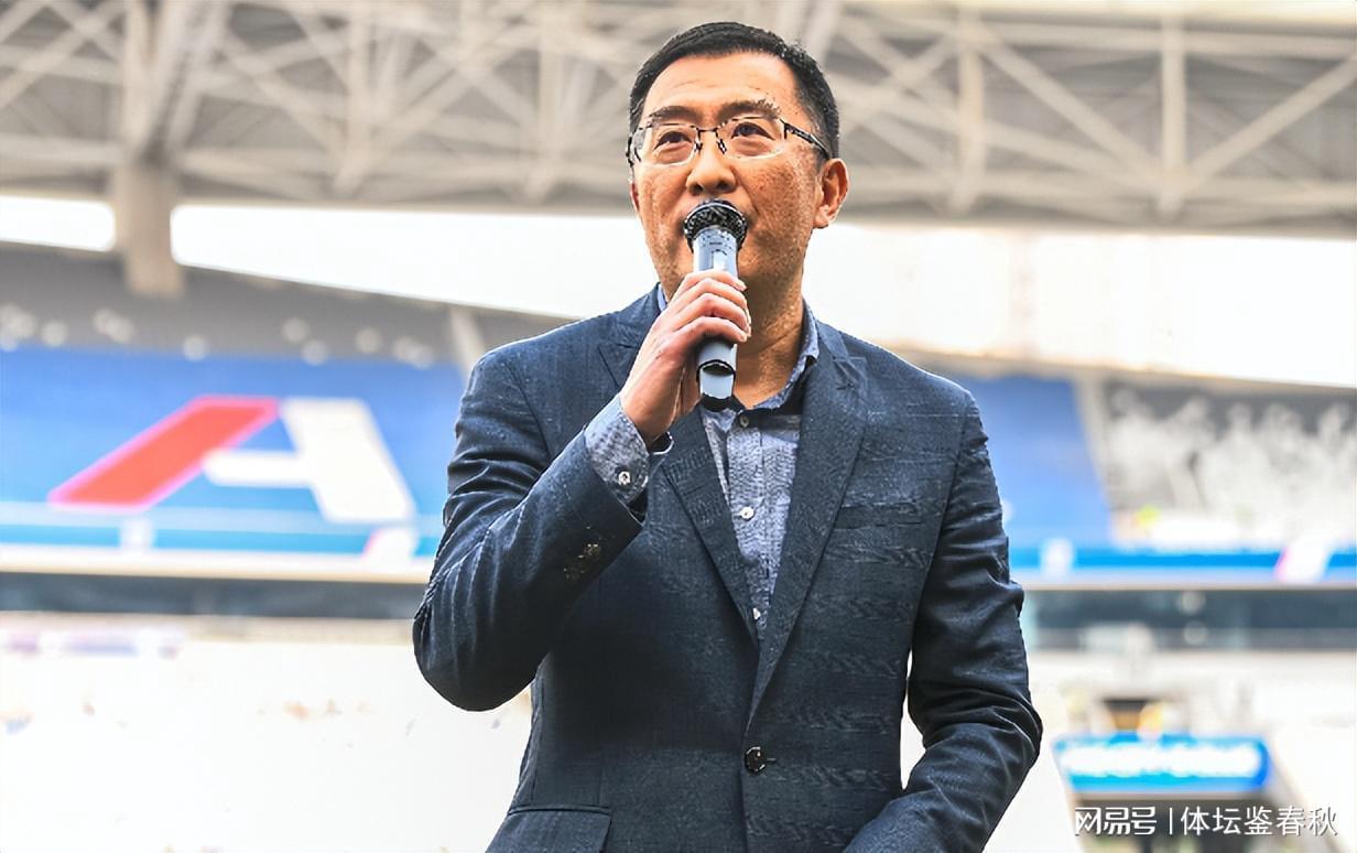 乐鱼体育官方入口-吴曦再获金球奖！韦世豪社媒表态令人遐想连篇，疑似不满中足联