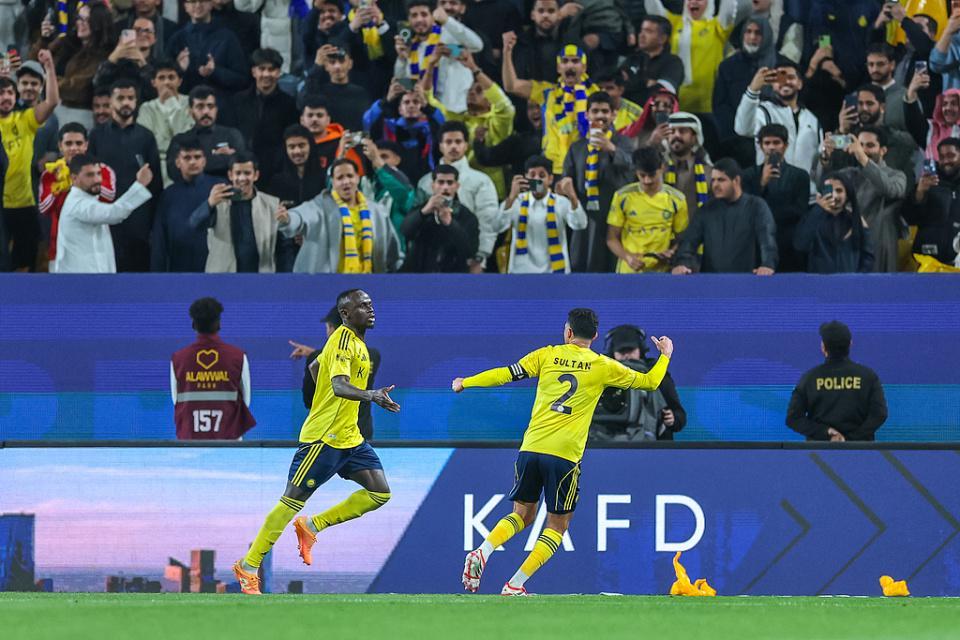 乐鱼体育官方入口-C罗尴尬！罢赛后球队2战全胜+0失球 2-0斩落卫冕冠军 距榜首仅1分